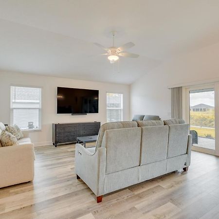 Updated Villages Retreat With Screened Patio! Лісберґ Екстер'єр фото