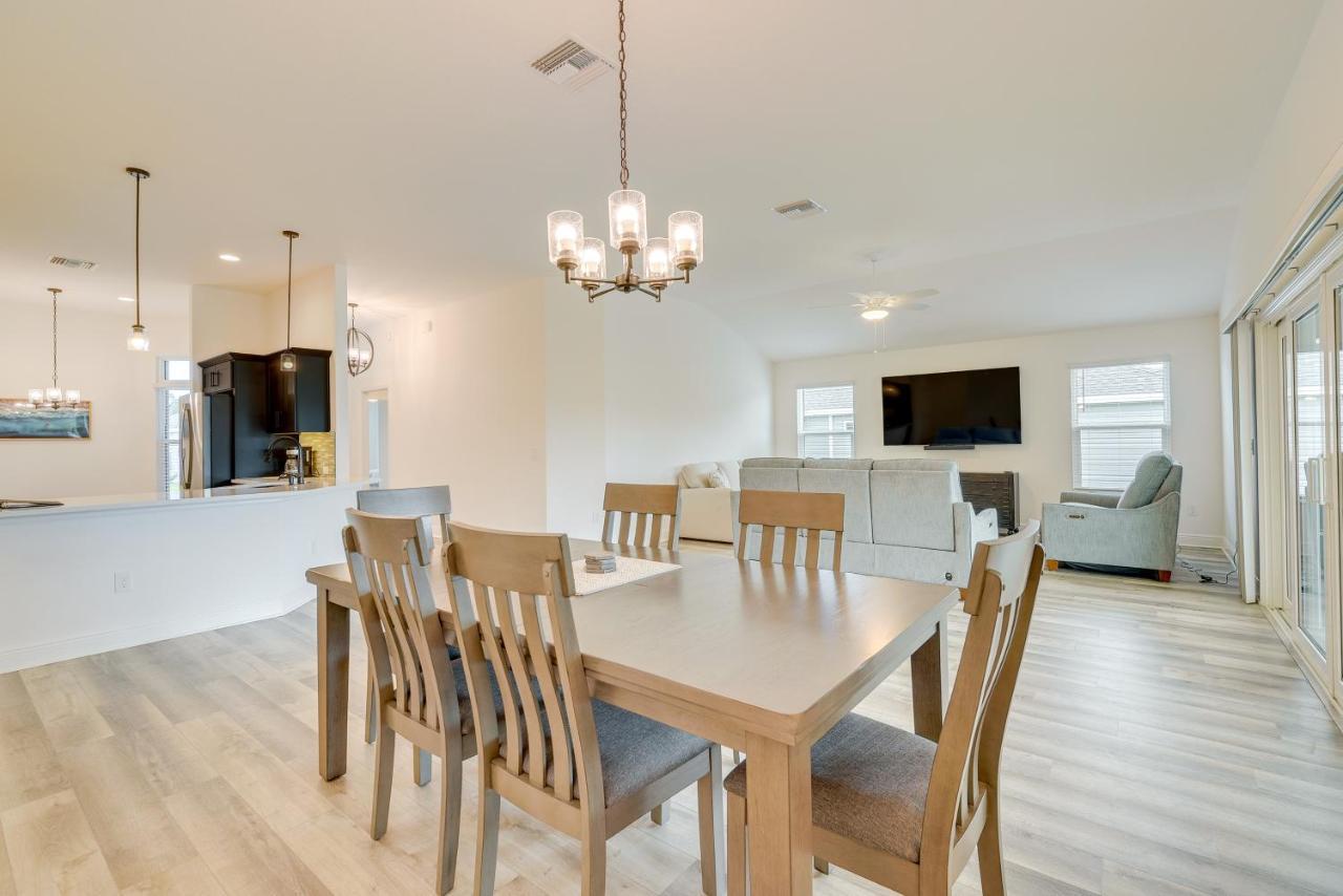 Updated Villages Retreat With Screened Patio! Лісберґ Екстер'єр фото